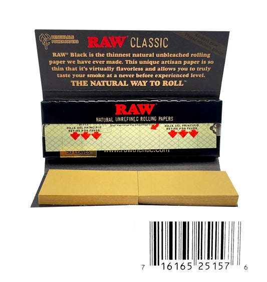 RAW 1-1/4 + Tips Black Classic Rolling Papers